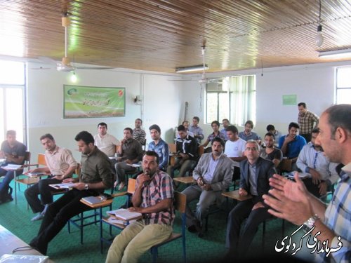 فرماندار کردکوی در کلاس آموزش ماموران سرشماری کشاورزی حضور یافت