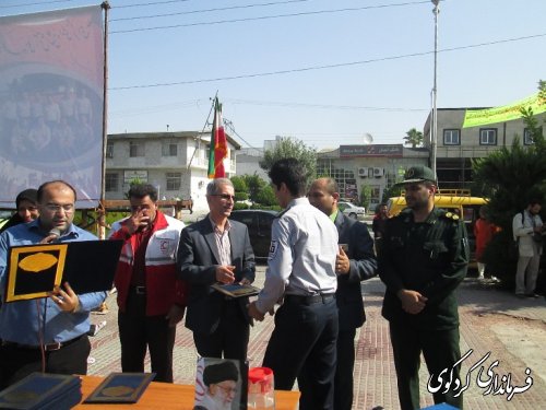 با حضور فرماندار کردکوی از  آتش نشانان  این تقدیر وتجلیل شد /تصویری