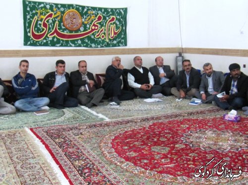 نهمین همایش دهیاران و روسای شوراهای اسلامی بخش مرکزی شهرستان در روستای النگ برگزار شد