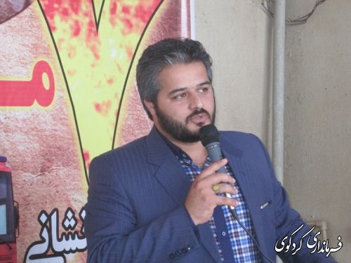 احمدی: گسترش فرهنگ ایثار و از خود گذشتگی در فعالیتهای آتش نشانان نمود پیدا می کند