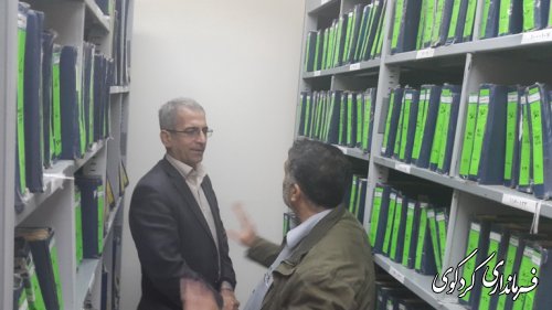 بازدید سرزده فرماندار از اداره ثبت احوال کردکوی