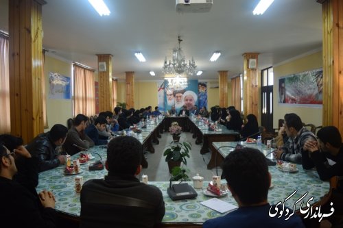 نشست صمیمی حضور حداکثری  بخشدار با جوانان روستاهای  شهرستان کردکوی