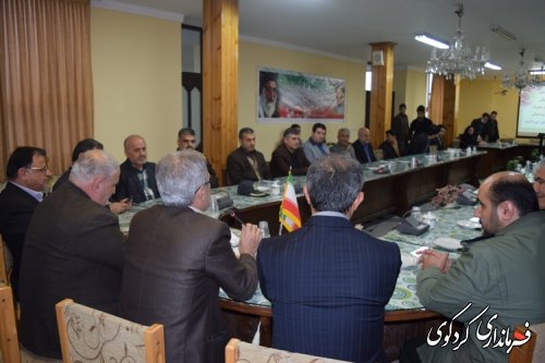 نشست گرم و صمیمی  استاندار گلستان با کارکنان و دست اندرکاران برگزاری انتخابات کردکوی
