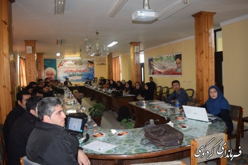 کارگاه آموزش توجیهی" کاربران رایانه" ستاد انتخابات شهرستان کردکوی برگزار گردید