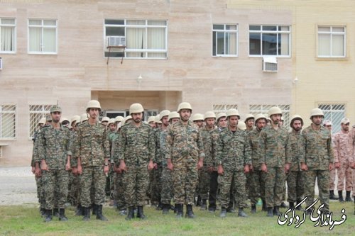 فرماندارکردکوی در صبحگاه مشترک ناحیه مقاومت بسیج سپاه کردکوی شرکت کرد