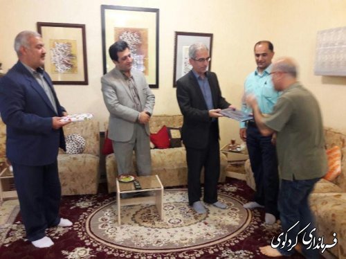 دیدار فرماندار کردکوی با یک استاد مسلم هنر خوشنویسی ایران