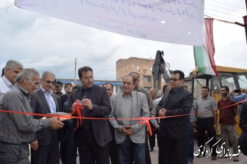 افتتاح فروشگاه قطعات وادوات کشاورزی در غرب استان  با حضور مشاور وزیر