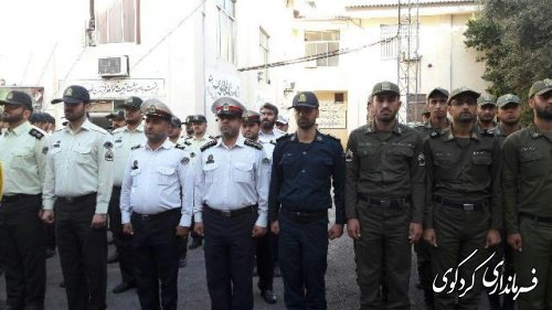 صبحگاه مشترک نیروهای نظامی و انتظامی شهرستان کردکوی با حضور فرماندار برگزار شد