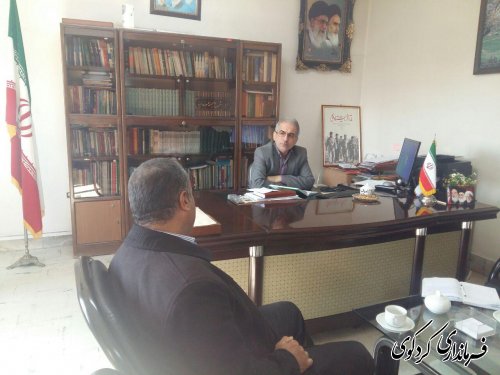 تعدادی از شهروندان با حضور در محل کار فرماندار کردکوی با وی دیدارکردند
