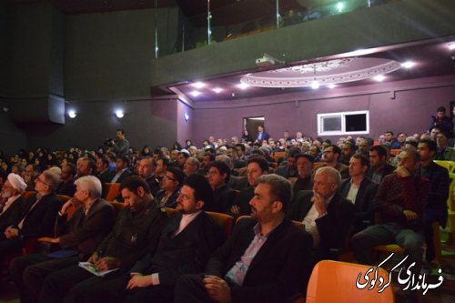 "گزارش تصویری "از مراسم افتتاحییه متمرکز دهه فجر 96شهرستان کردکوی 