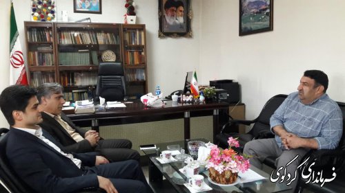  فولادوند مدیرکل بیمه عشایری و روستایی استان با قدمنان فرماندارکردکوی دیدار کرد