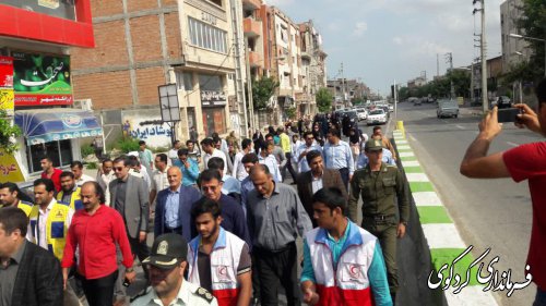 آئین نمادین حمل مشعل سلامت باحضور قدمنان فرماندار و مدیران دستگاههای اجرایی،ورزشکاران، نوجوانان و جوانان سطح شهر کردکوی  برگزار شد