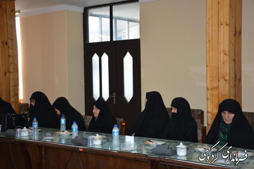 بخش مهمی از دستاوردهای نظام اسلامی مرهون حضور زنان در جامعه است.