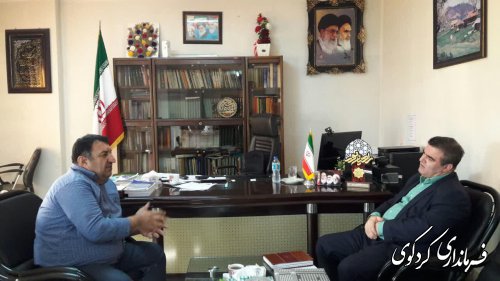 دیدار و گفتگوی مسئول بانک سپه شهر کردکوی با ابراهیم قدمنان فرماندار شهرستان کردکوی