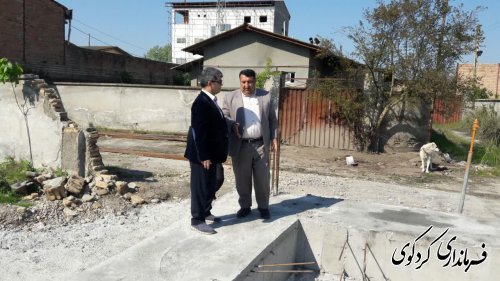 فرماندارکردکوی ازساختمان در حال ساخت سازمان پزشک قانونی غرب استان بازدید کرد