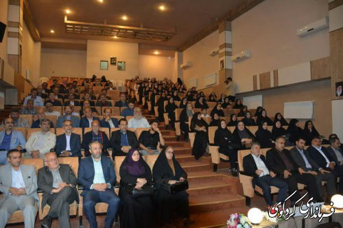 قدمنان فرماندار کردکوی در روز گرامیداشت مقام معلم:  معلم ، بنیانگذار اصلی یک جامعه مدرن و تحول خواه است.