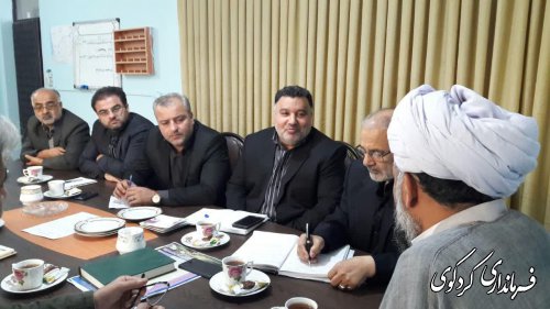 یکی از اولویت نخست برنامه های فرهنگی و مذهبی در شهرستان ، شرکت  در نخستین اجلاسیه سراسری نماز کشور در استان گلستان است 