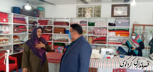 قدمنان فرماندارکردکوی از فروشگاه ونمایشگاه کارآفرین موفق شهرستان  بازدید  کردند.