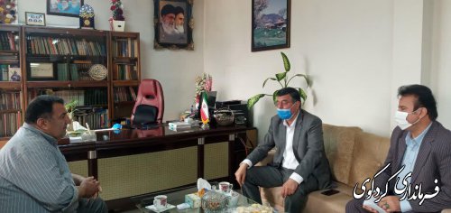 رئیس سازمان جهاد کشاورزی استان گلستان و هیات همراه با ابراهیم قدمنان فرماندار کردکوی دیدار و گفتگو کردند.