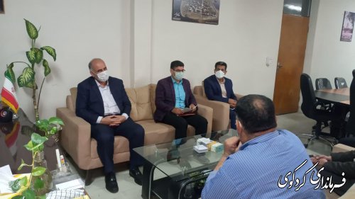  مدیرکل هواشناسی و هیات همراه با قدمنان فرماندار کردکوی دیدار و گفتگو کردند.