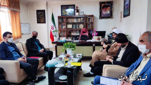  در دیدار فرماندار کردکوی با مدیر کل اوقاف استان گلستان مورد بحث و تبادل نظر قرار گرفت