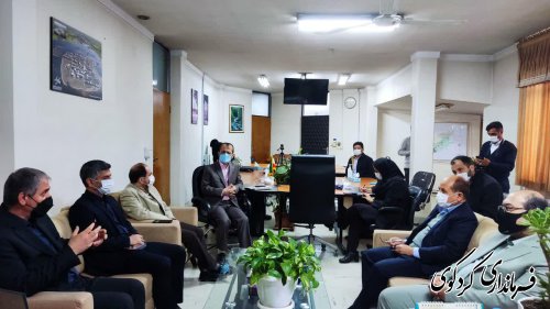 مدیرعامل آب منطقه ای گلستان و هیات همراه با  فرماندار کردکوی دیدار و گفتگو کردند.