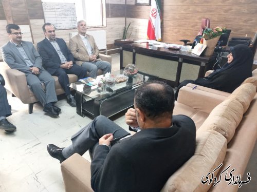 دیدار فرماندار با رئیس مرکز تحقیقات و آموزش کشاورزی و منابع طبیعی استان گلستان