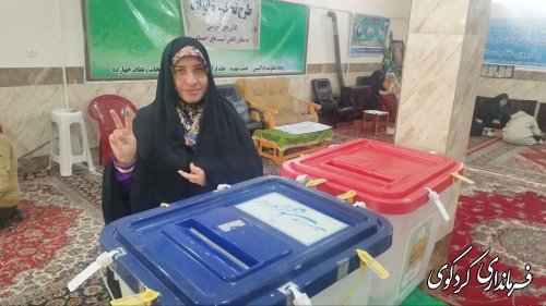 گزارش تصویری // حضور پرشور کردکویی ها در پای صندوق اخذ رای