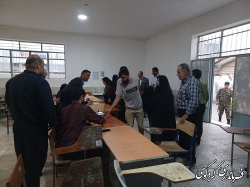 گزارش تصویری // حضور مردم شهرستان کردکوی در پای صندوق اخذ رای 